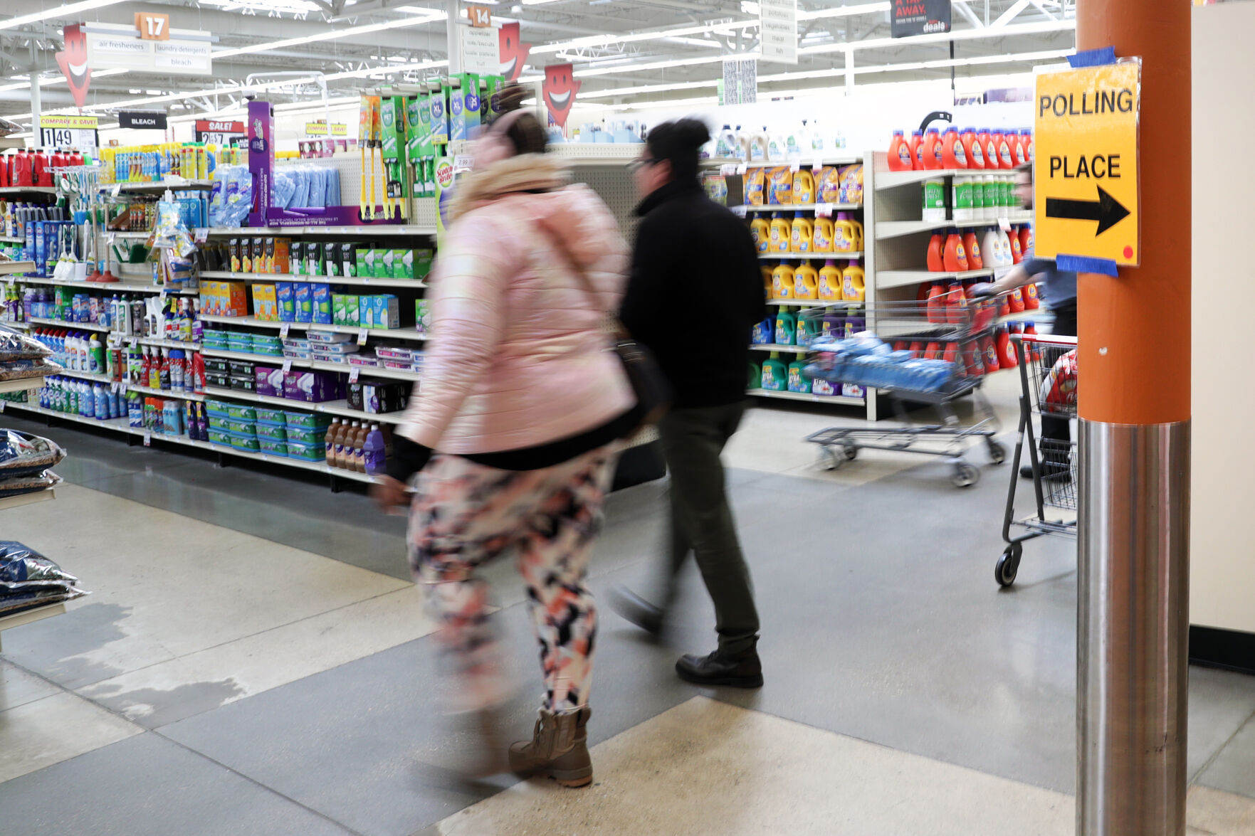 040522voting07-04052022160258